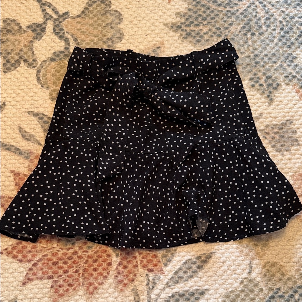 ZARA Black Polka Dot Women's Skirt Size Small W Short Inside